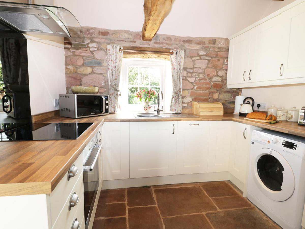 Faraway Cottage Kirklinton Exterior photo